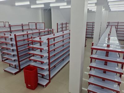 Rak Minimarket di Riau