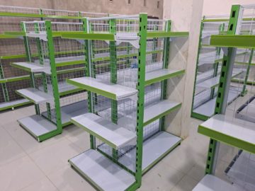 Rak Minimarket di Padang Panjang