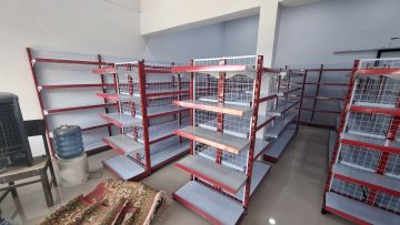 Rak Toko di Sumatera Barat